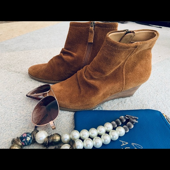Franco Sarto Brown Ankle Booties - Picture 3 of 5